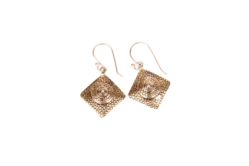 Handcrafted Oxidized Silver Dangle Earrings – Tribal-Inspired Artistic Design