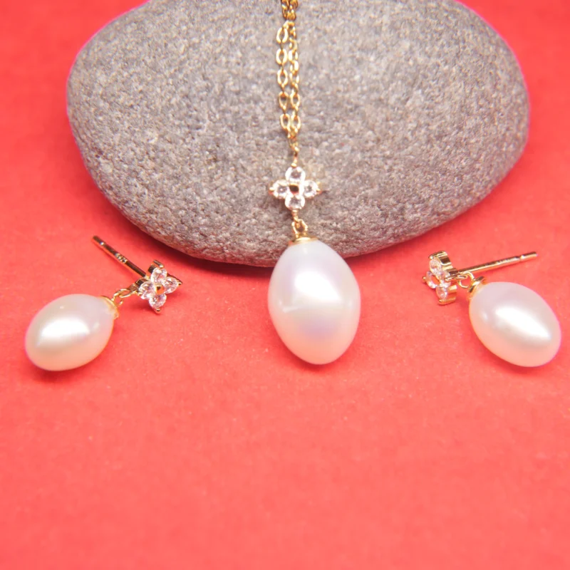 Classic Pearl Drop Pendant Set – 925 Silver with Cubic Zirconia Accents - Image 2