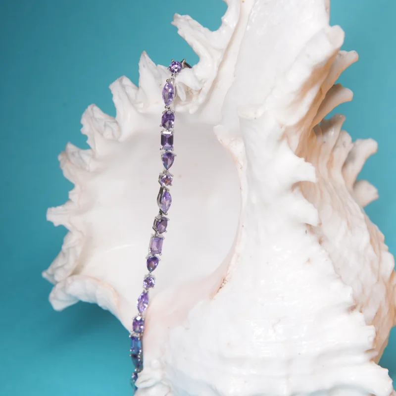 ✨ Elegant Sterling Silver Bracelet with Amethyst Gemstones ✨ - Image 2