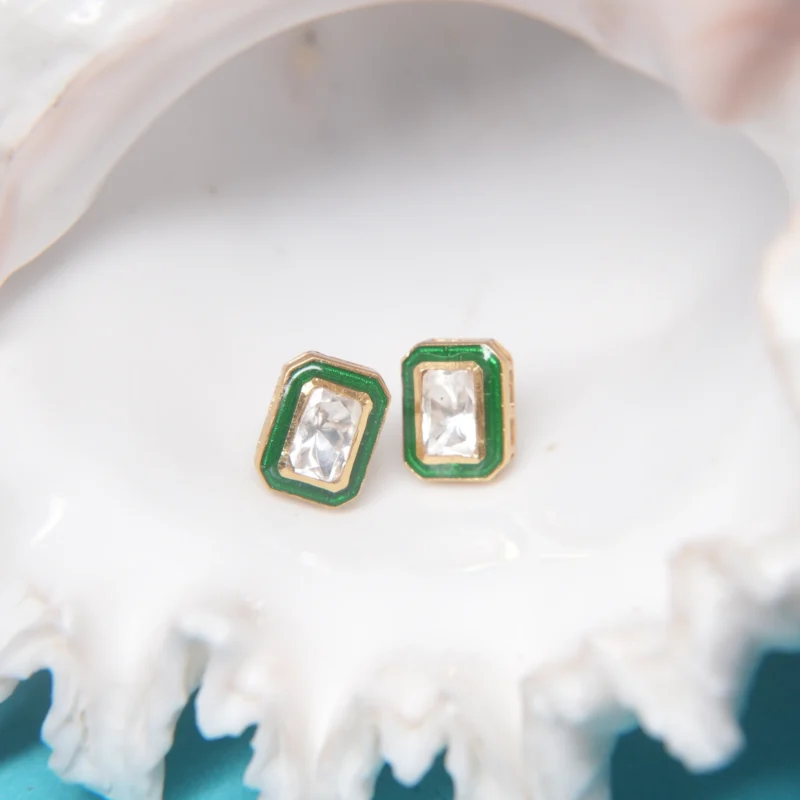 Elegant Oval Kundan Studs - Image 7