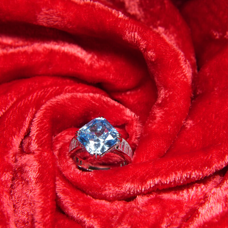 Elegant 925 Sterling Silver Ring with Sky Blue Princess-Cut Gemstone – Luxury Statement Jewelry for Women - Image 2