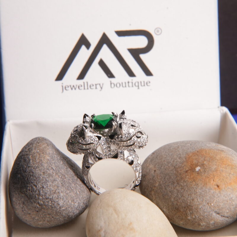 Majestic Panther Dual Head Ring in 925 Sterling Silver with Emerald Green Stone - Image 2
