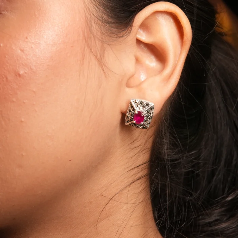 Exquisite Sterling Silver & Ruby Marcasite Stud Earrings - Image 3