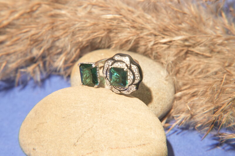 Elegant Silver Dual-Green Zircon Ring with Floral Accents - Image 2