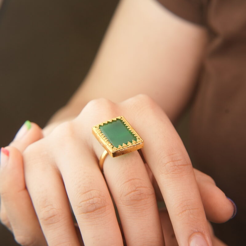 Majestic 22kt Gold Rectangular Green Stone Statement Ring - Image 4