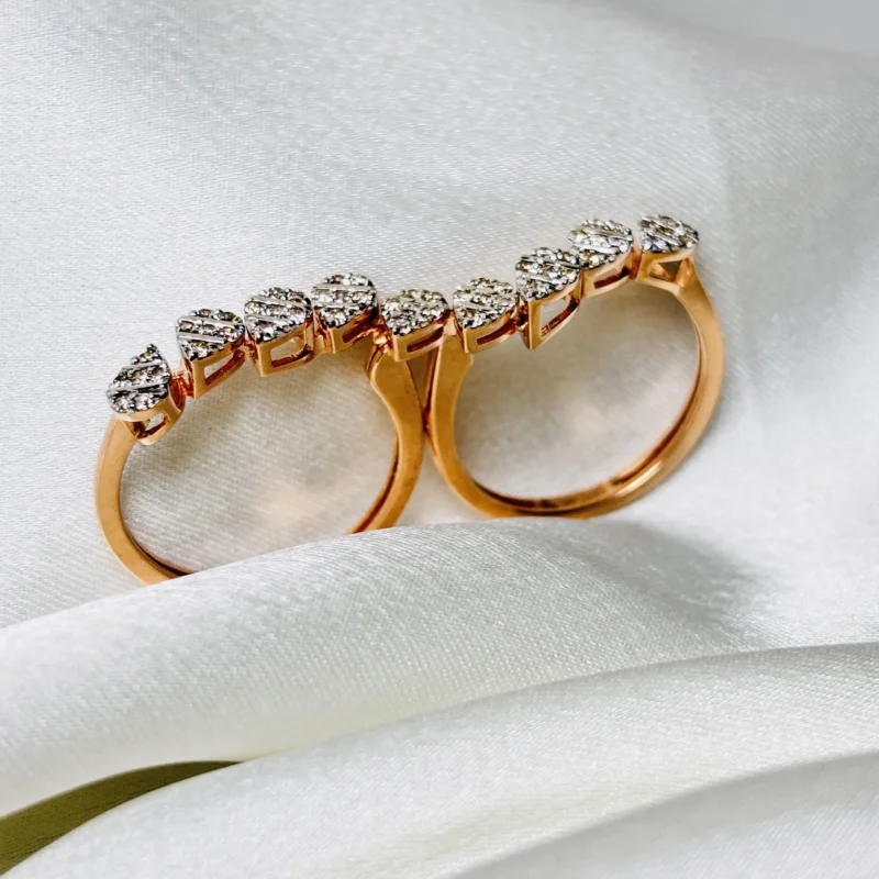 Elegant Diamond Ring with Leaf-Inspired Design