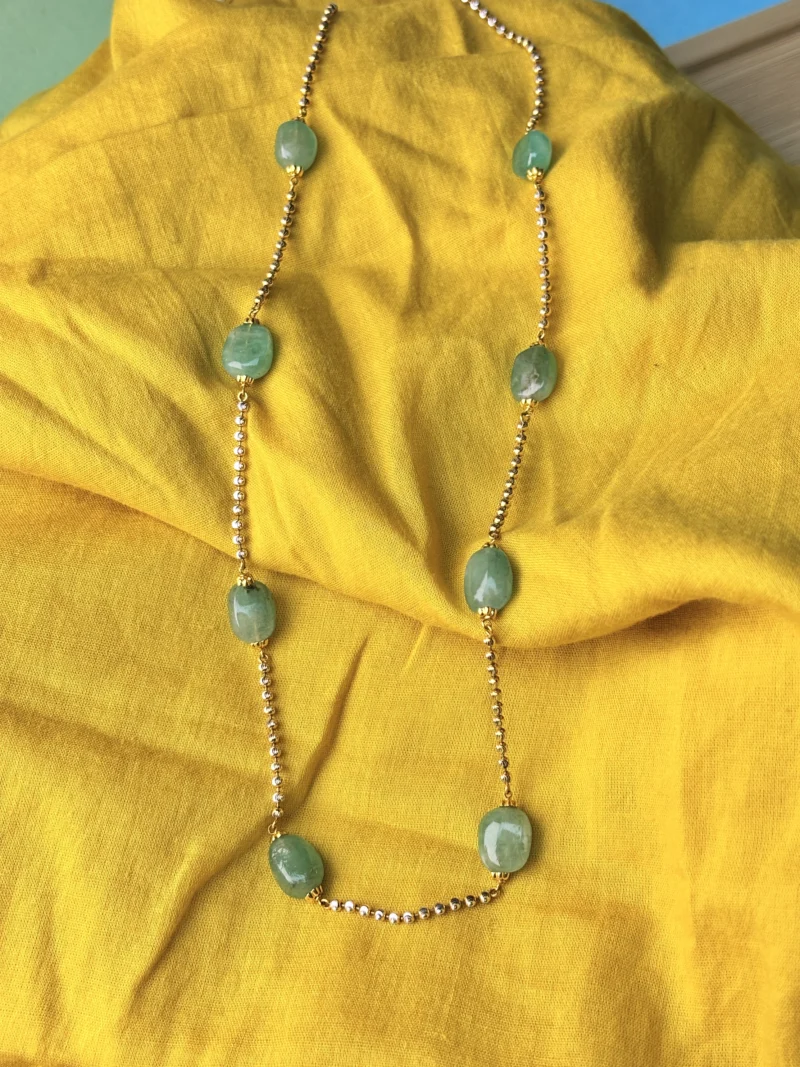 Elegant 22kt Gold Chain with Green Aventurine Beads – Timeless Luxury - Image 2