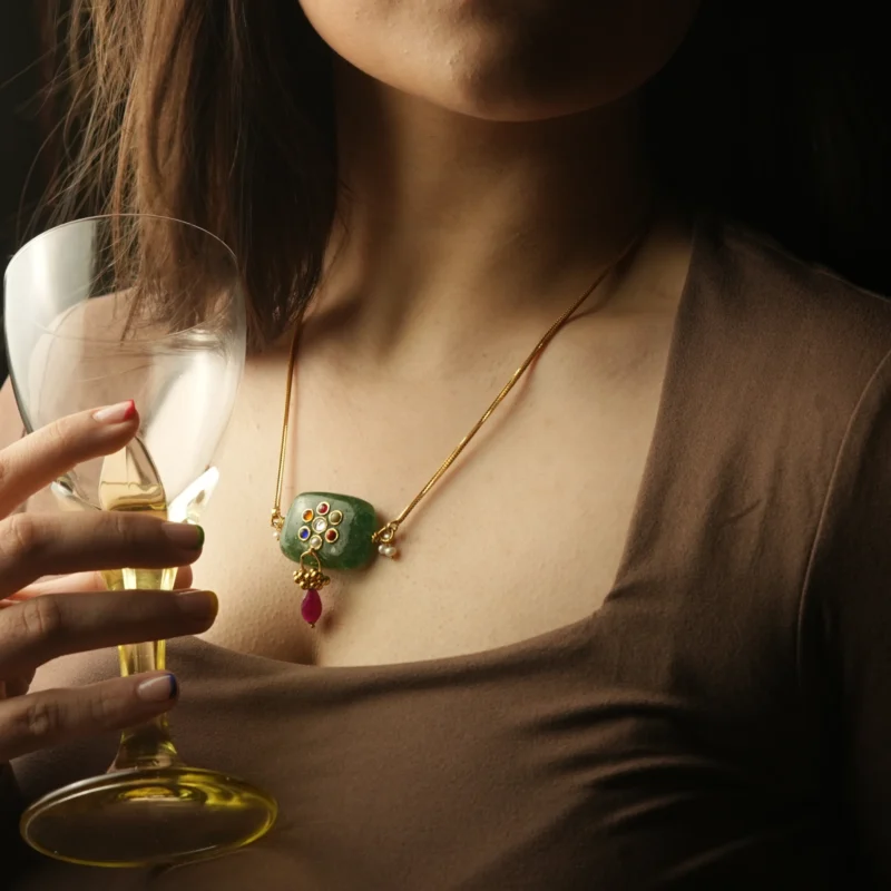 22Kt Gold Green Stone Navratna Pendant with Chain - Image 4