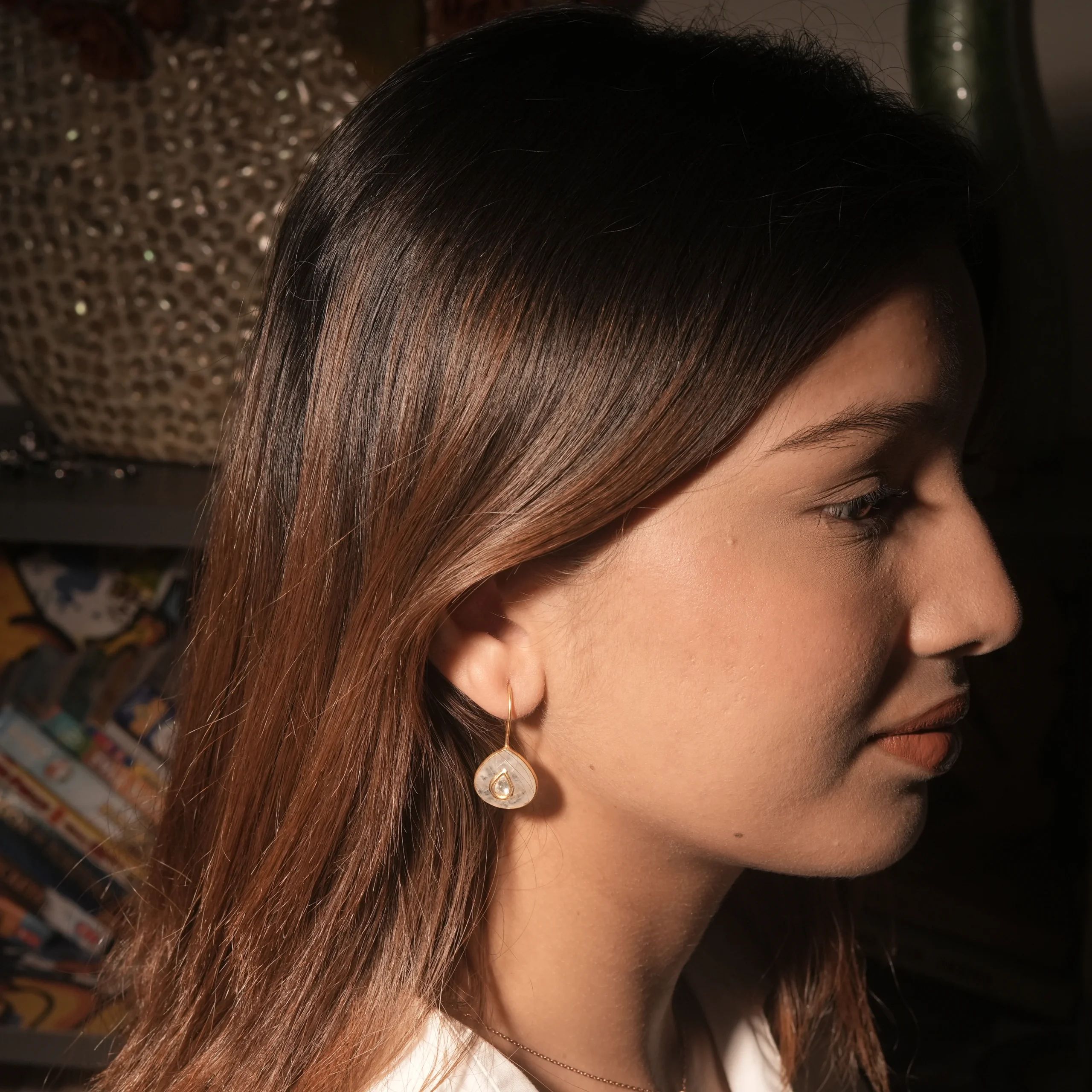 Elegant Teardrop 925 Silver Earrings with Quartz Stone - Image 3