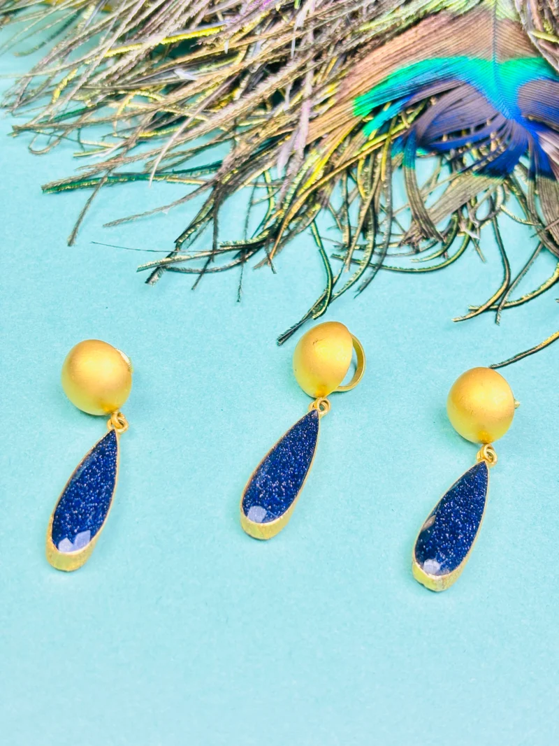 Elegant 22kt Gold Earrings with Blue Stone Drop Design - Image 4