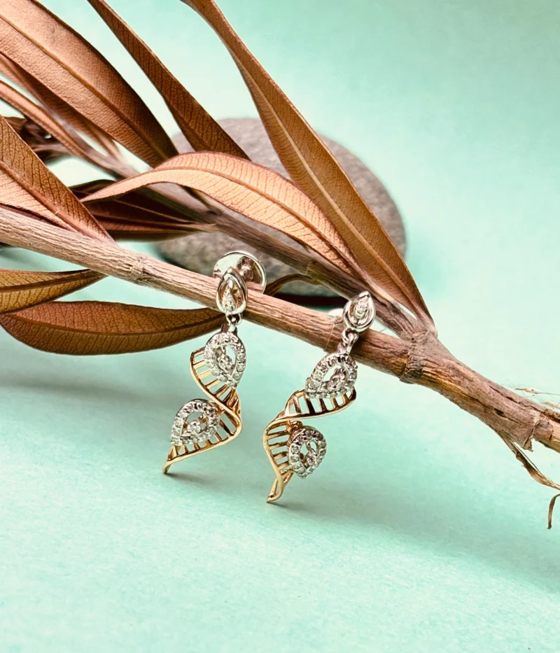 Elegant Rose Gold & Diamond Pendant Set - Image 4