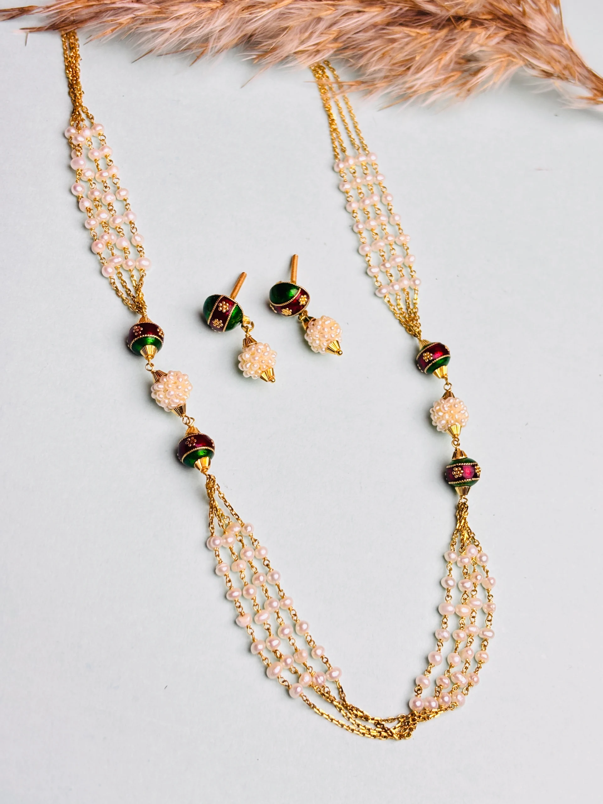 Elegant 22Kt Gold Chain with Matching Earrings – Pearl & Enamel Design - Image 3