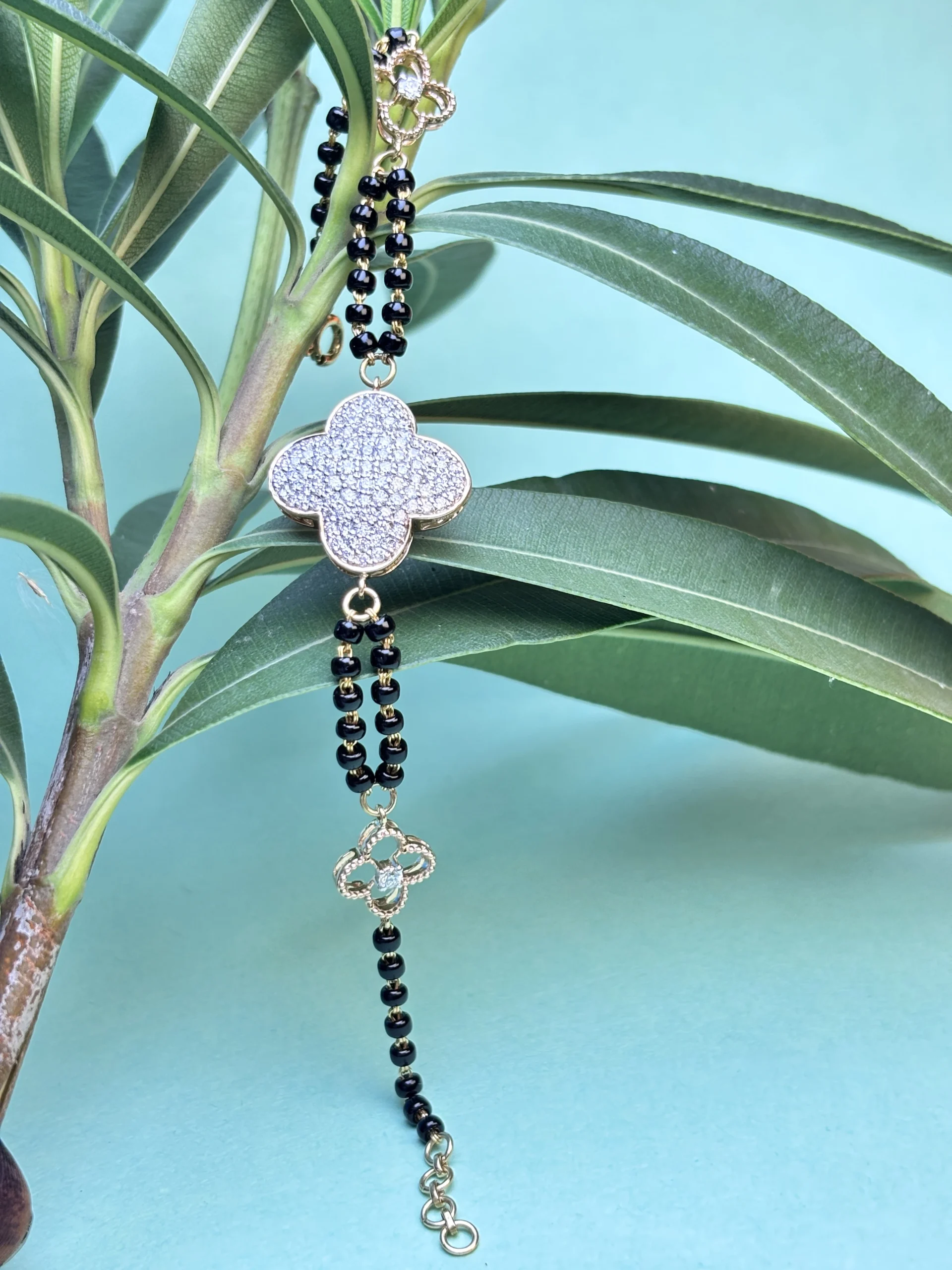 Elegant Gold & Diamond Clover Mangalsutra Bracelet - Image 4
