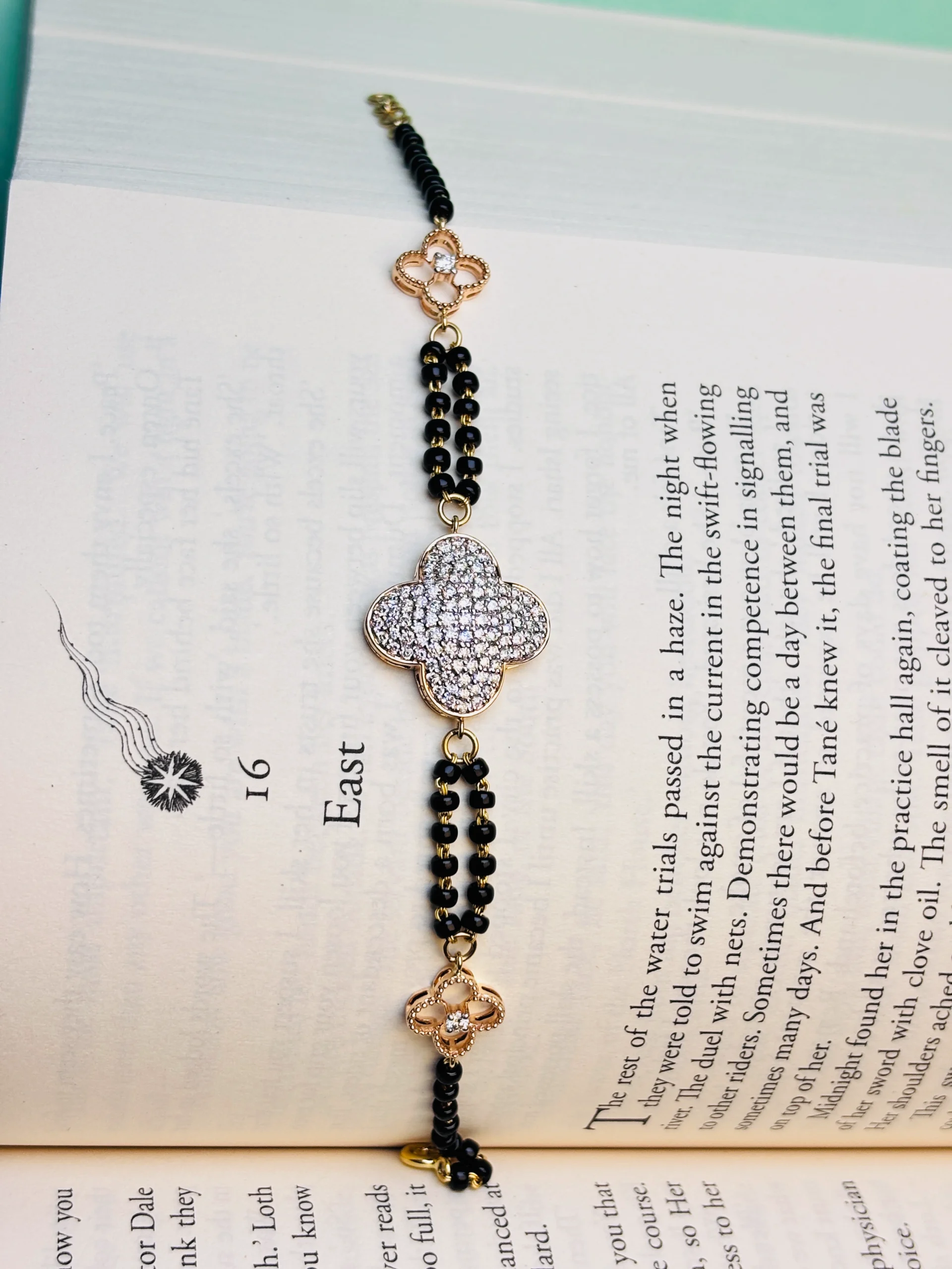 Elegant Gold & Diamond Clover Mangalsutra Bracelet - Image 3