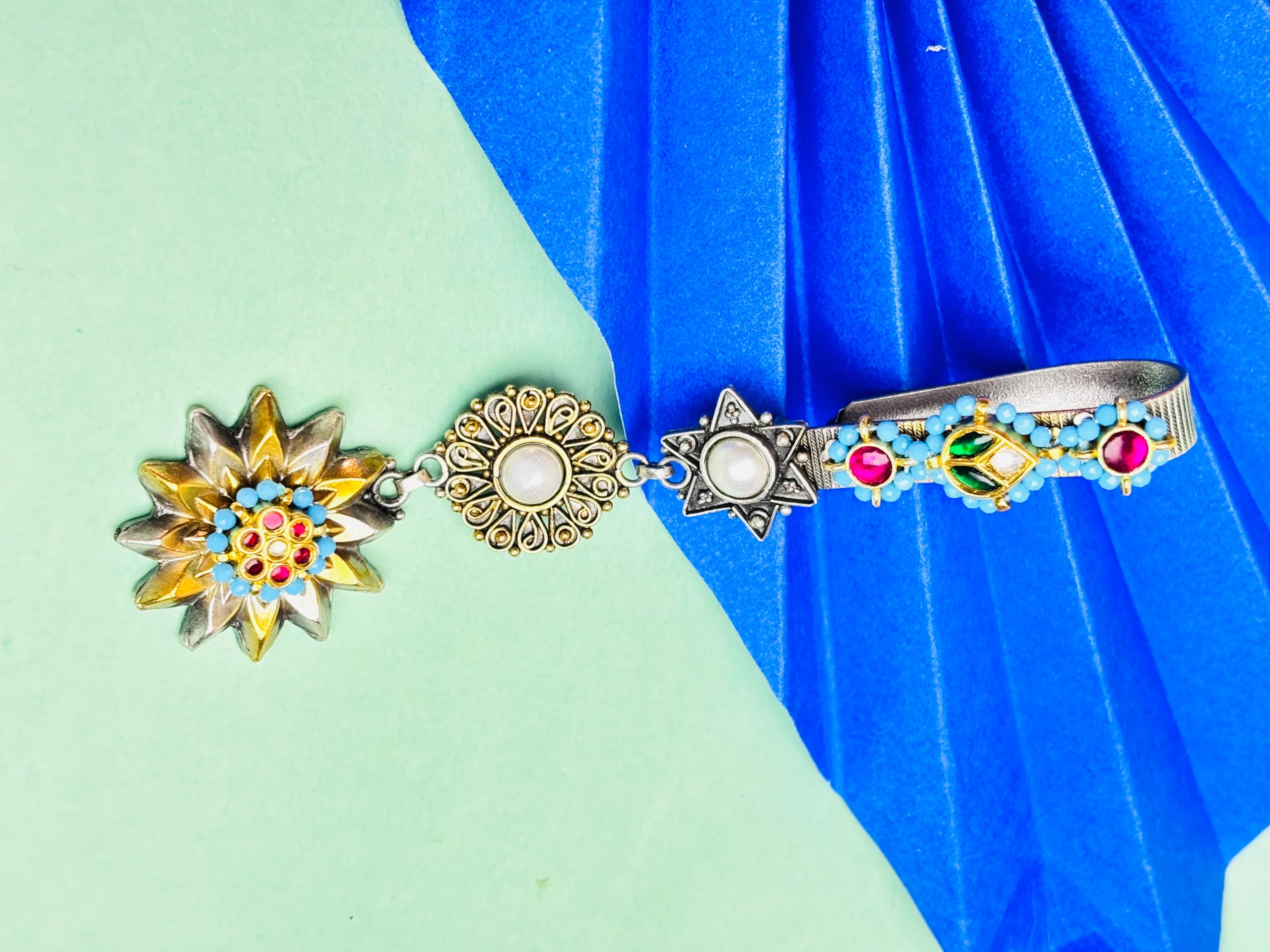 Elegant Silver Keyring with Colorful Stones & Intricate Floral Design