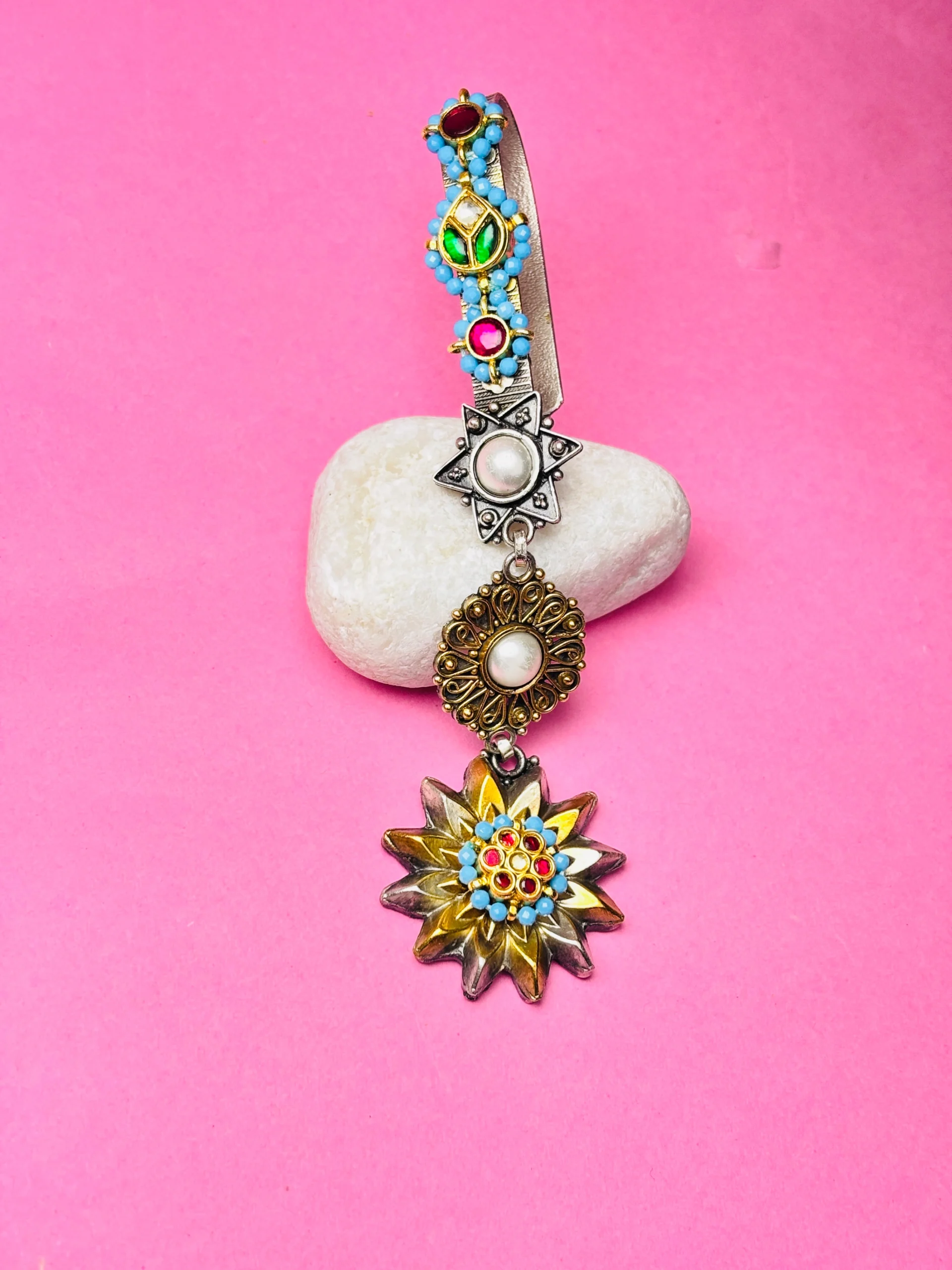 Elegant Silver Keyring with Colorful Stones & Intricate Floral Design - Image 3
