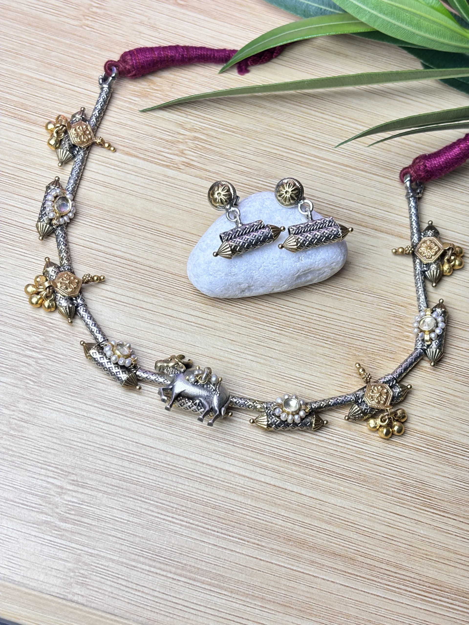 Antique Silver Hasli Necklace with Ox Motif & Pearl Embellishments