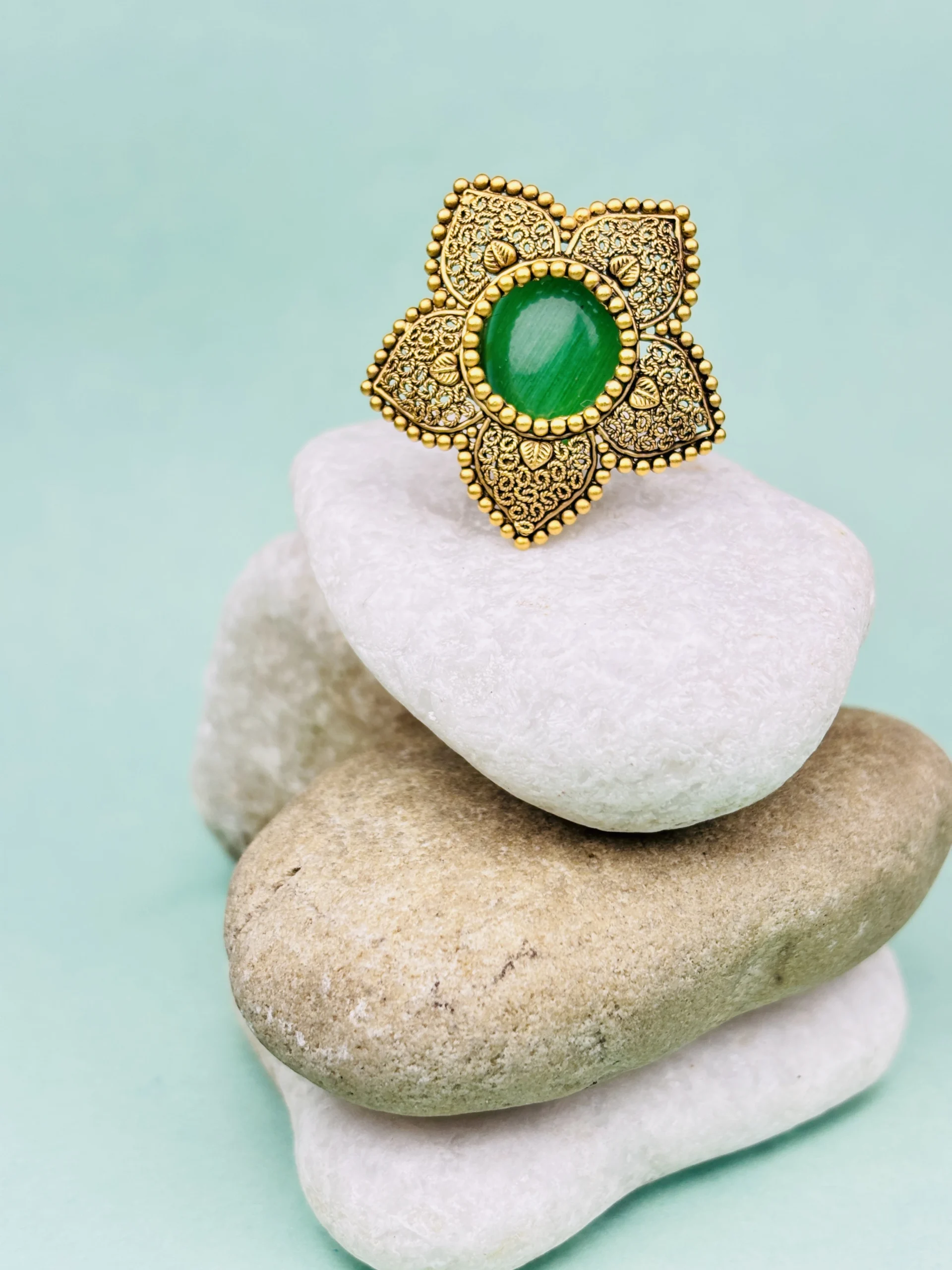 Exquisite 22kt Gold Floral Ring with Green Stone โ Handcrafted Heritage Elegance - Image 2