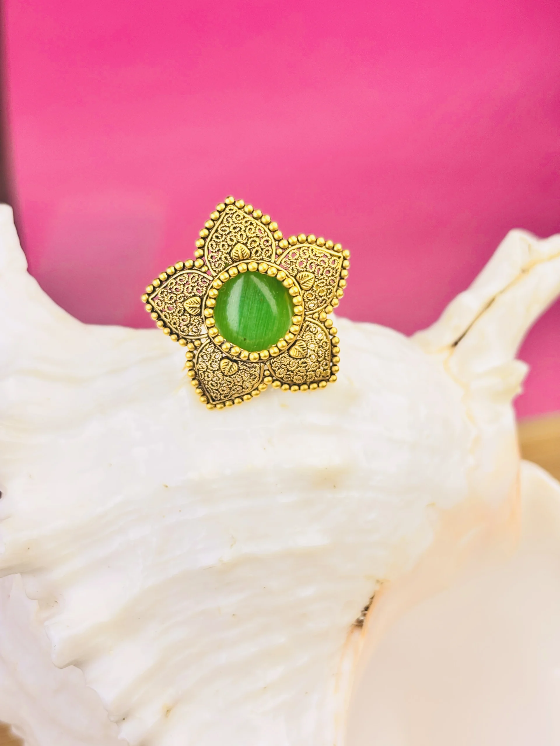 Exquisite 22kt Gold Floral Ring with Green Stone โ Handcrafted Heritage Elegance - Image 3