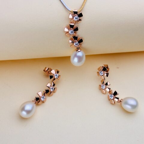 925 Silver Rose Gold Plated Floral Pearl Pendant Set with White Freshwater Pearl & Cubic Zirconia | Elegant Necklace & Earrings Set for Women