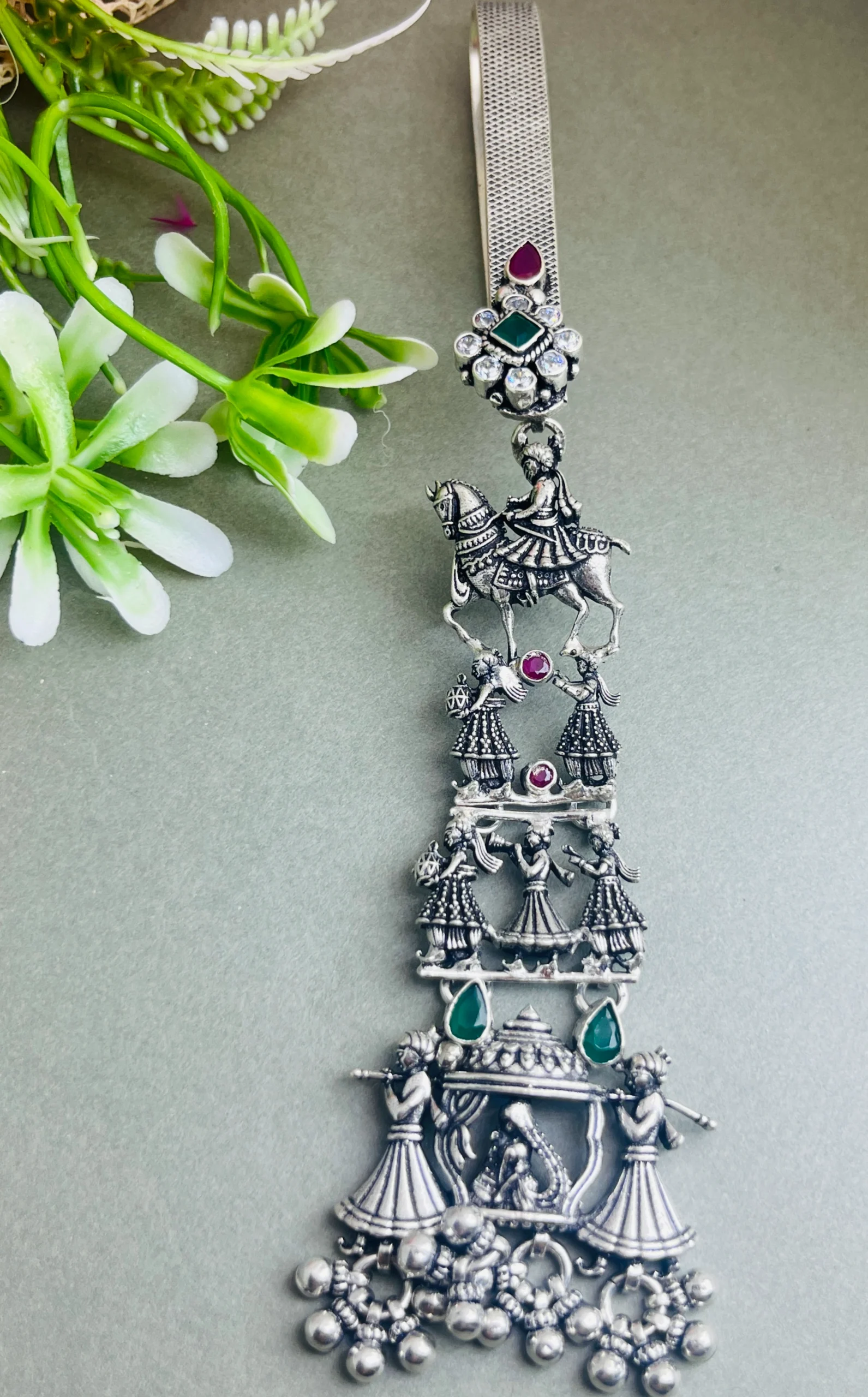 925 Silver Green & Pink Stone Keyring – Traditional Rajasthani Dancer & Horse Charm Design - Image 2